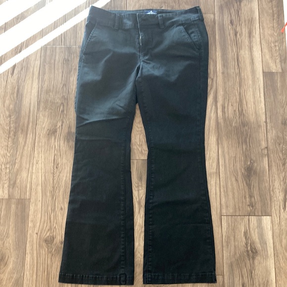 American Eagle Outfitters Pants - Ladies American Eagle Pants Size 10